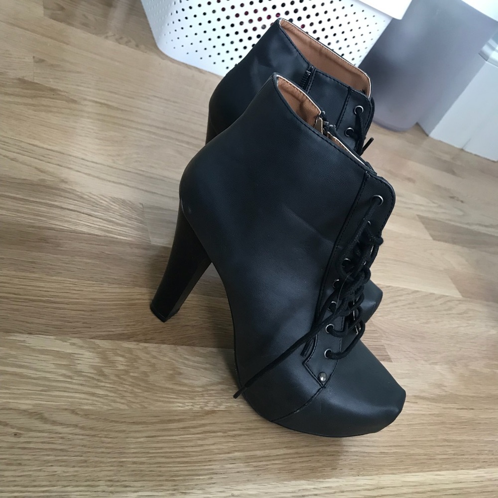 Charlotte Russe Black Bootie Heels